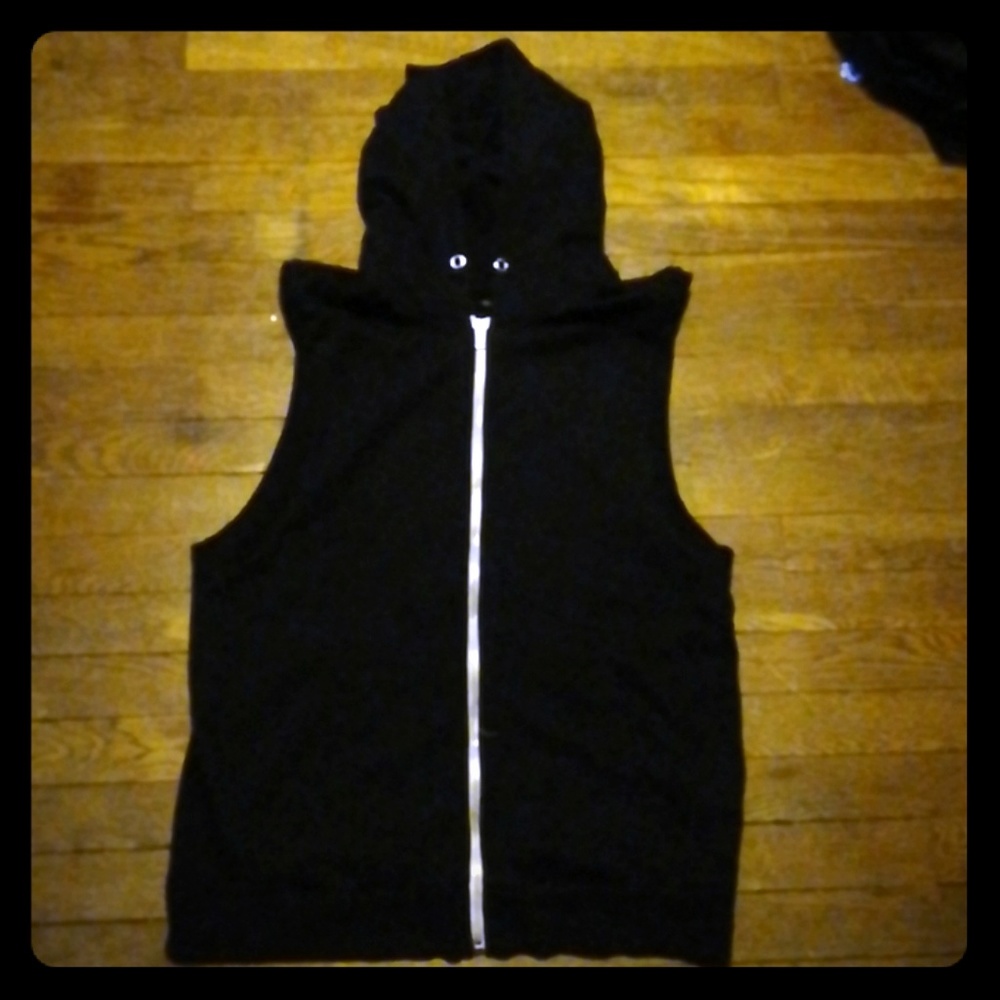 Black sleeveless zip up hoodie size S